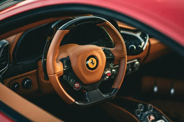 فيفمون كازينو تطبيق أندرويد/آي أو إس